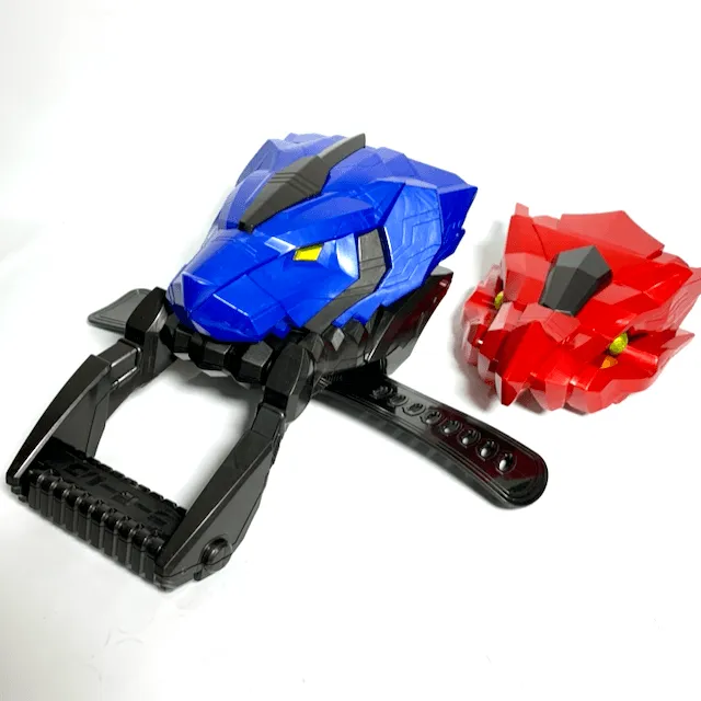 [LOOSE] Kamen Rider Saber: DX Dragonic Booster & King Lion Booster
