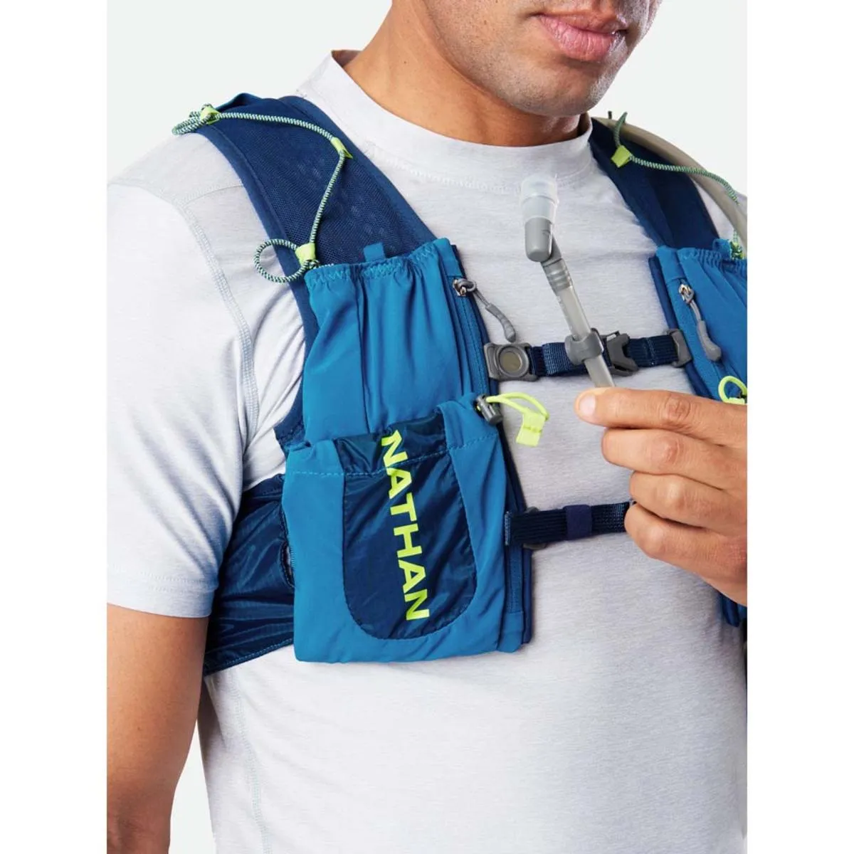 Nathan Vapor Air 3.0 7 Liter Hydration Vest